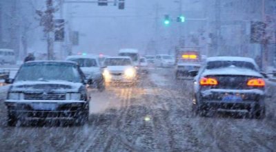 ​雨雪天气安全行车小技巧